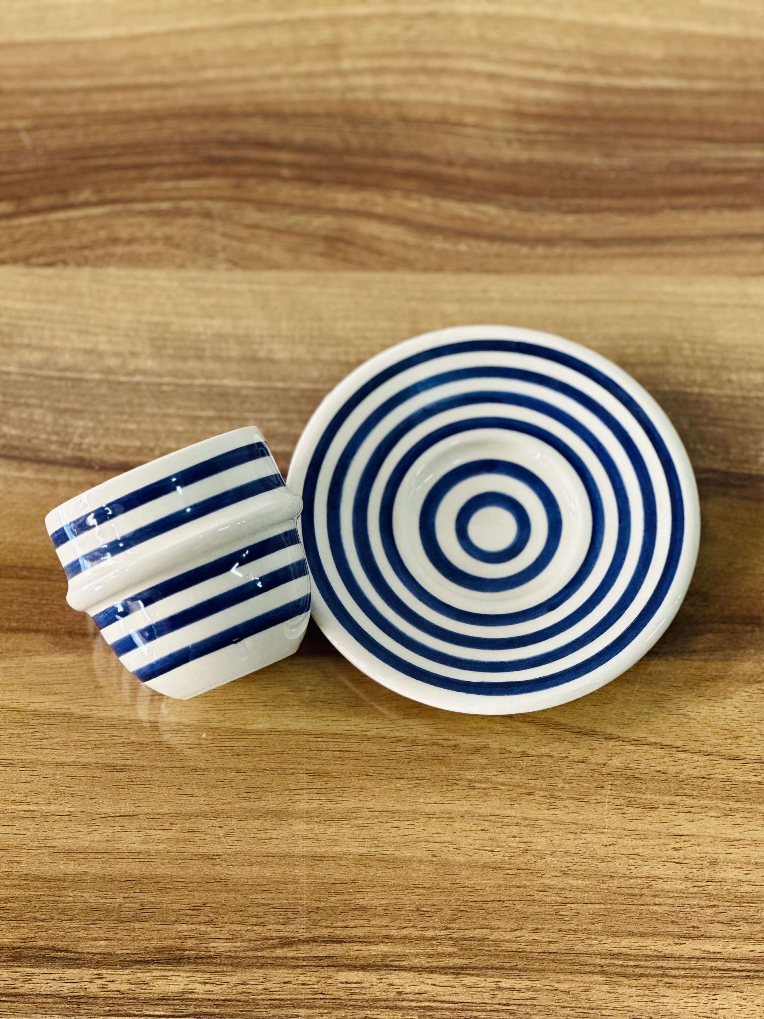 Tasse et Sous Tasse Coquille Espresso Anneau Majorelle