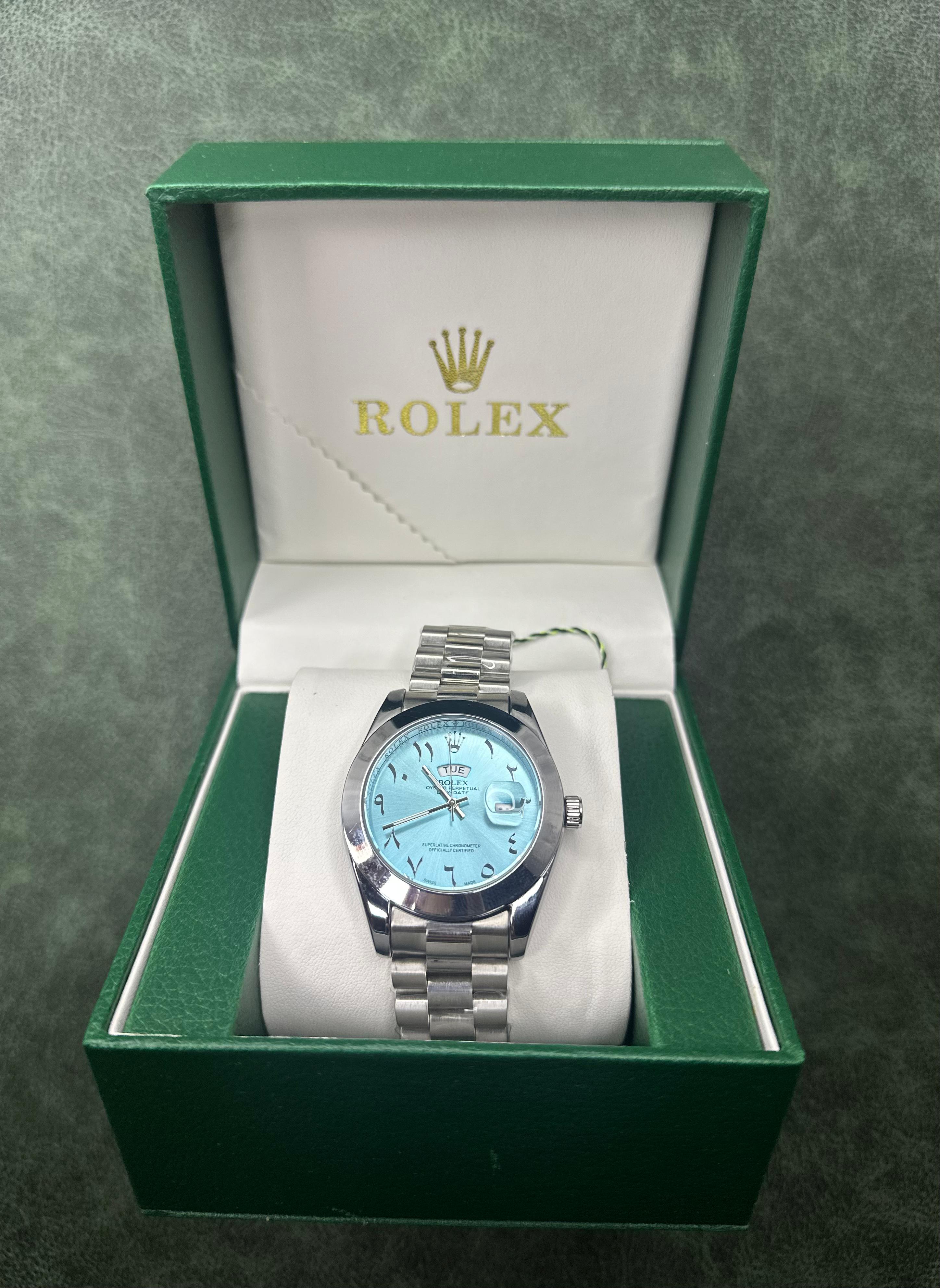 Rolex Chiffres arabes et jour