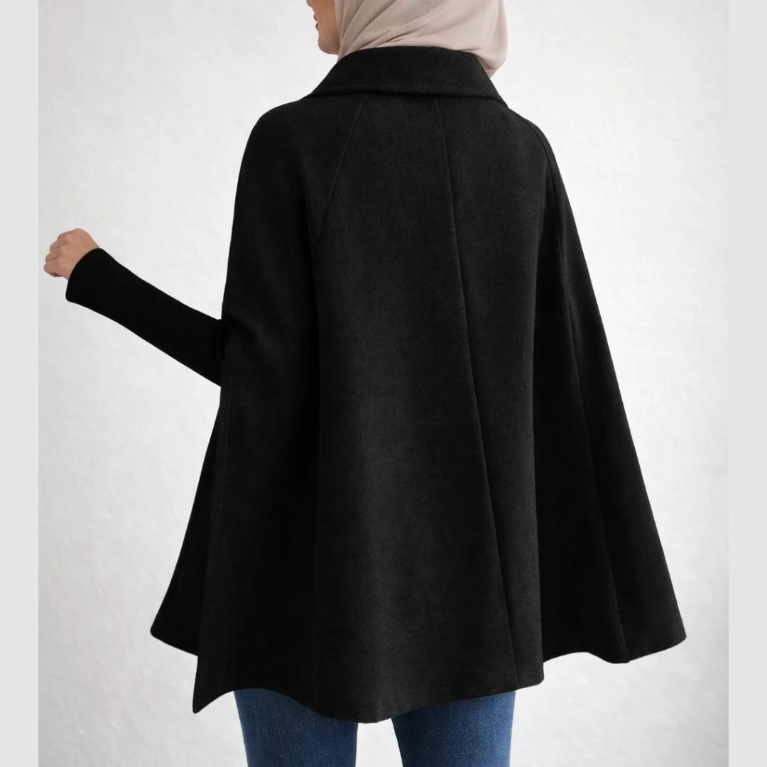 Cape Noire élégante femme –  boutons dorés