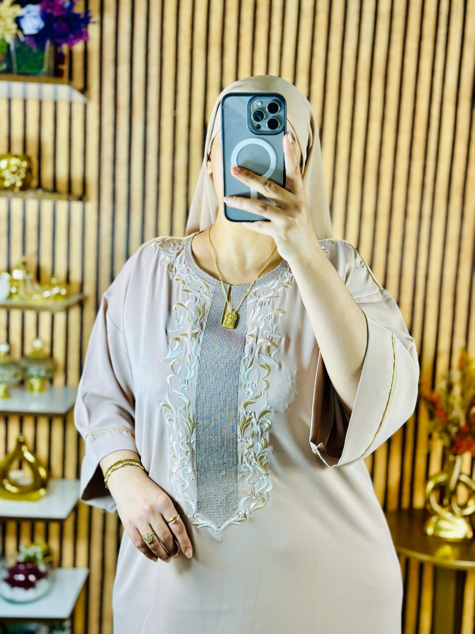 قنادر (قندورات)