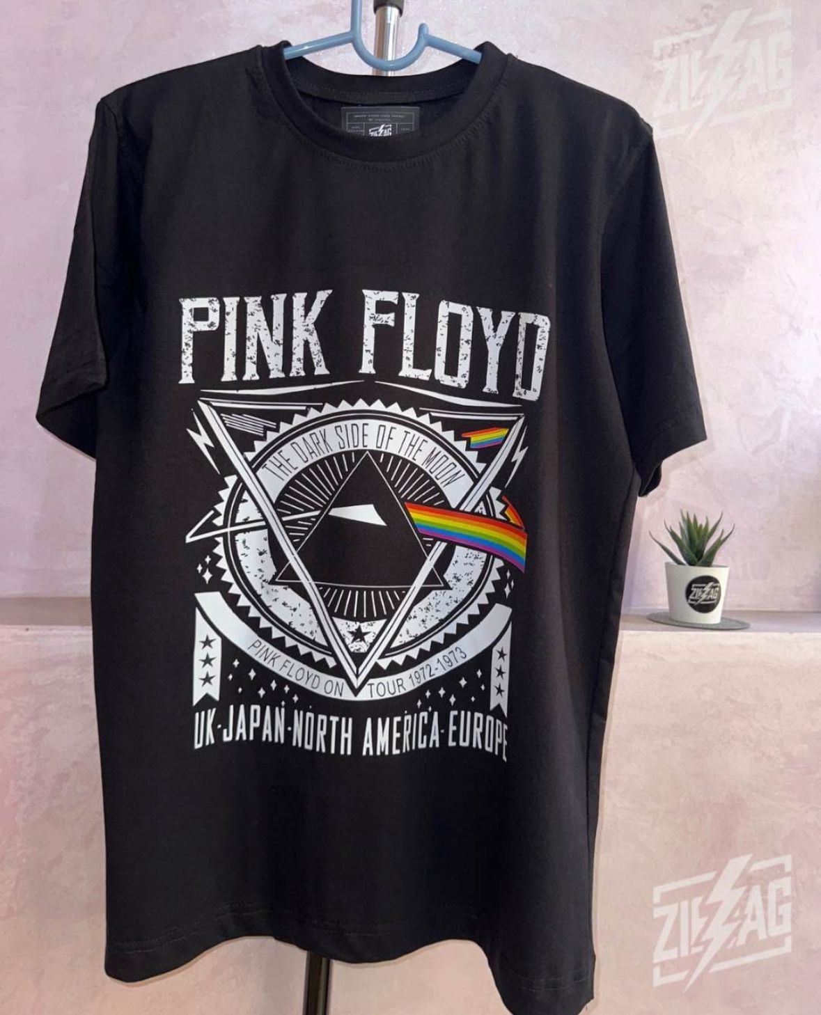 PINK FLOYD 2012 Tour Merch