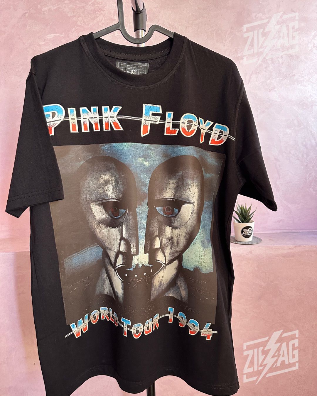 Pink Floyd 194 worn style