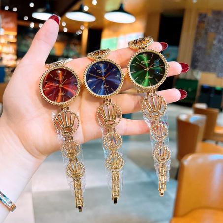 ساعة رولكس الفاخرة