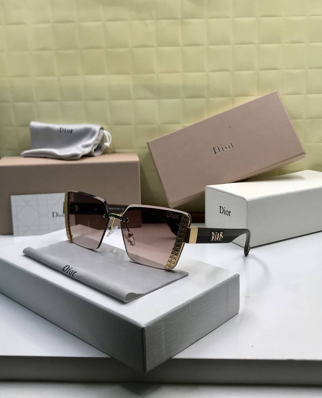 🕶 Lunettes de soleil Dior — Le luxe à la française au service de votre style ✨