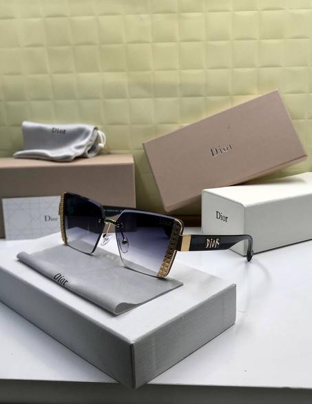 🕶 Lunettes de soleil Dior — Le luxe à la française au service de votre style ✨