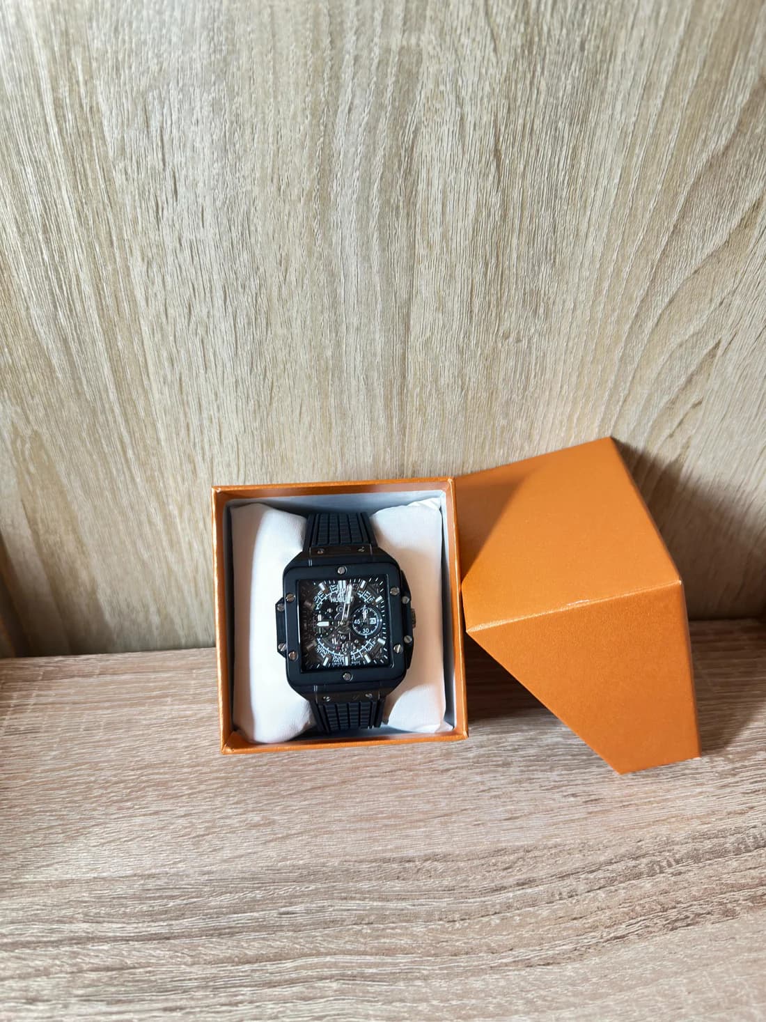⌚ Hublot Carré – L’audace prend forme