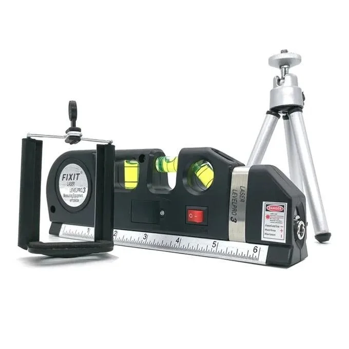 3 outils en 1 seul appareil Niveau laser + règle intégrée + trépied inclus