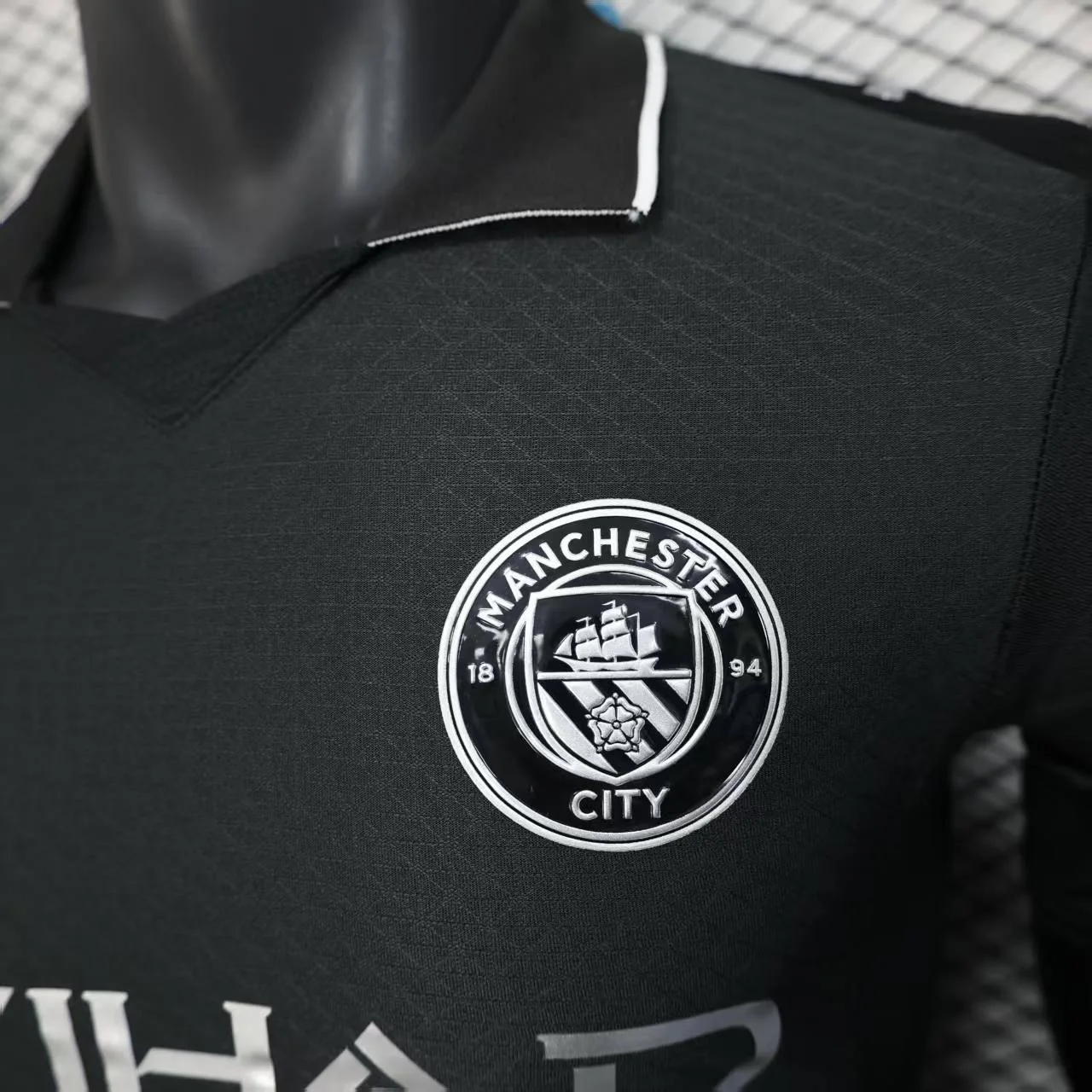 MAN CITY BLACK JERSEY 25/26 PLAYER VERSION
