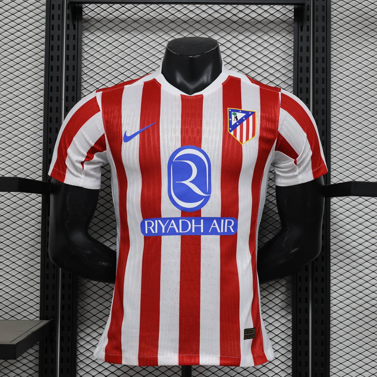 Atletico Madrid 2025/26 Home kit player version