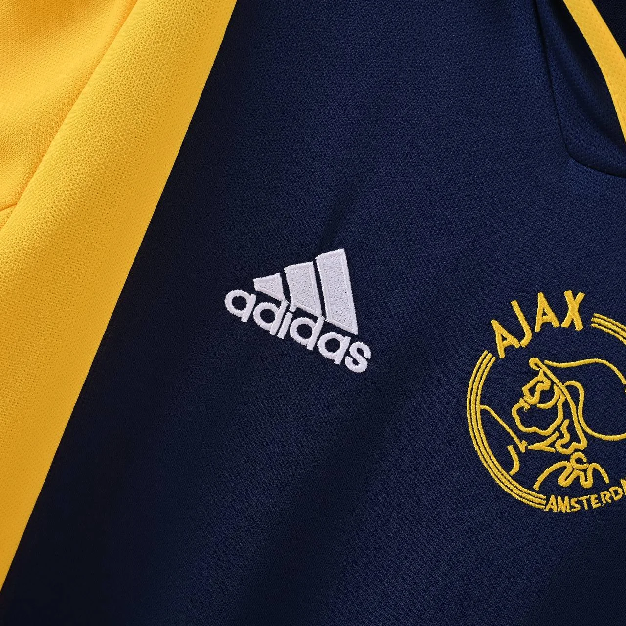 Ajax 00/01 Retro jersey 🥶