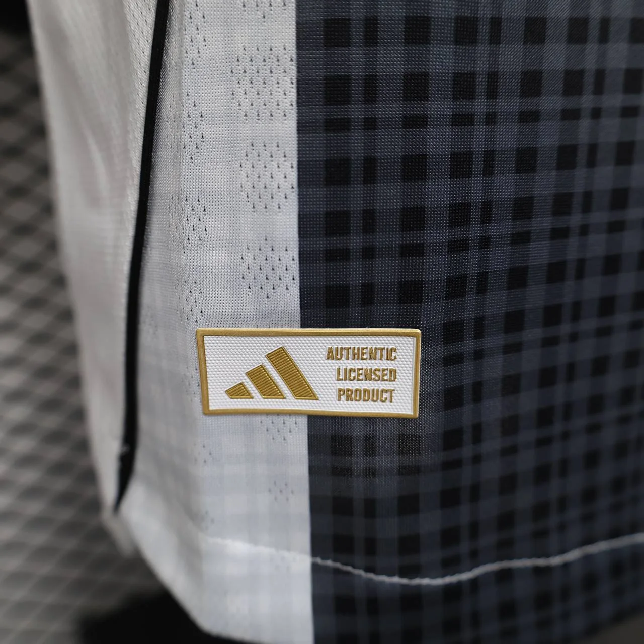 Newcastle 2025/26 Home kit player version