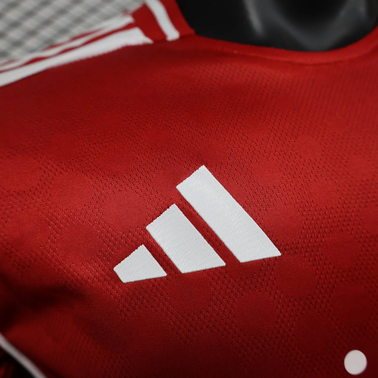 ARSENAL 25/26 HOME KIT PLAYER VERSION