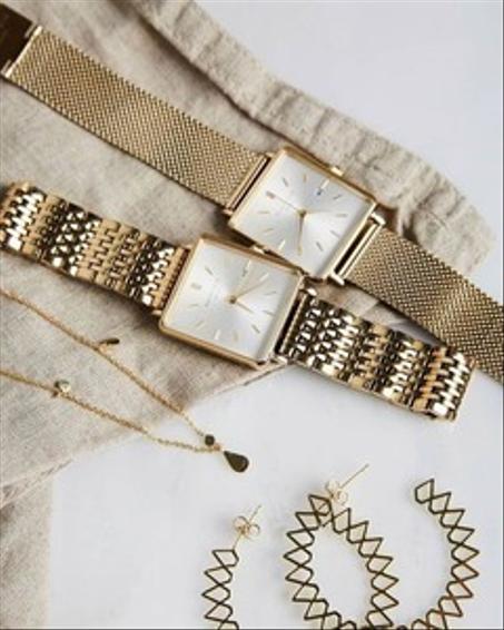 الأزياء والإكسسوارات - نساء