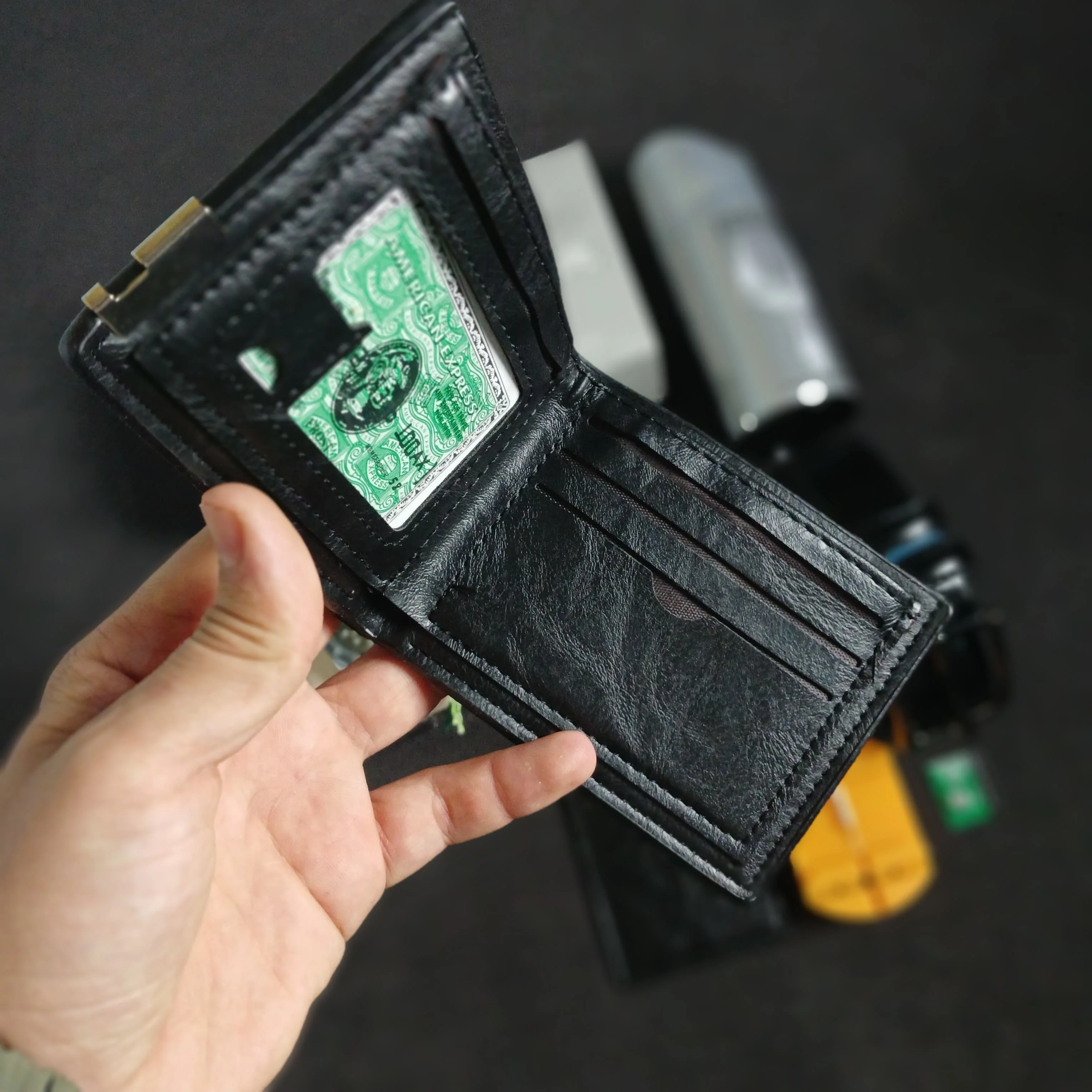 باك روليكس الملكي 9 قطع – الفخامة في صندوق واحد لإطلالة رجالية متكاملة ⌚💼✨