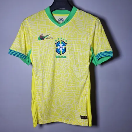 قميص المنتخب البرازيلي
