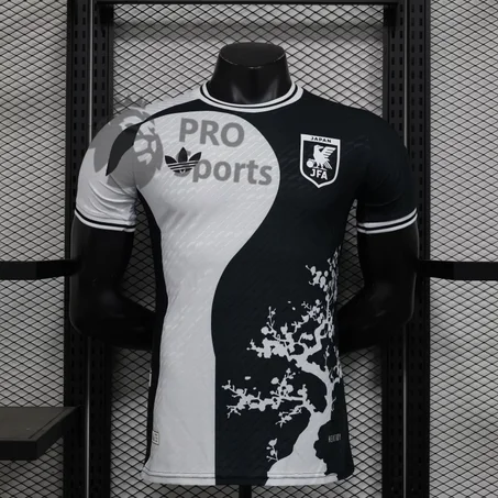 Japan T-shirt Black&White