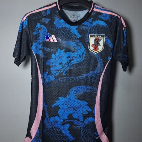 قميص التنين اليباني