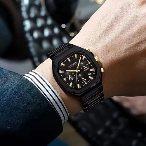 Curren Montre chronographe à quartz de luxe 8459 pour homme en acier inoxydable noir avec des accents dorés.