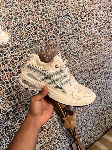 Sneakers sport