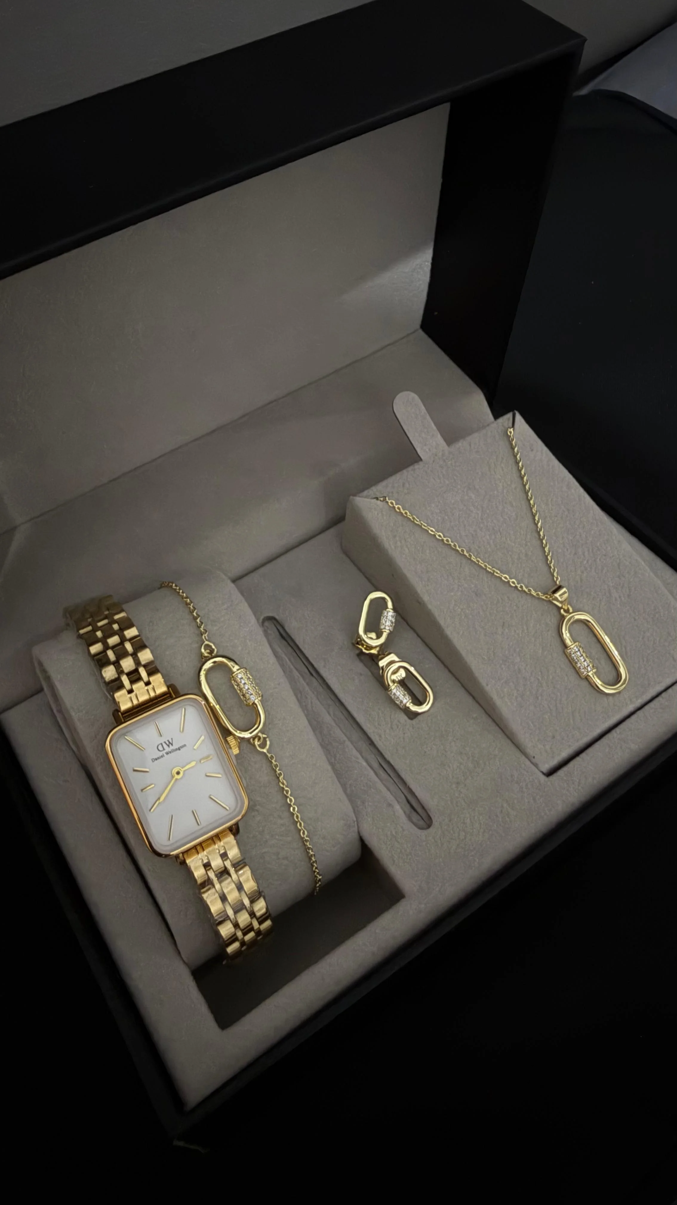 Coffret Élégance Femme– Montre Daniel & Ensemble Glowey Chic