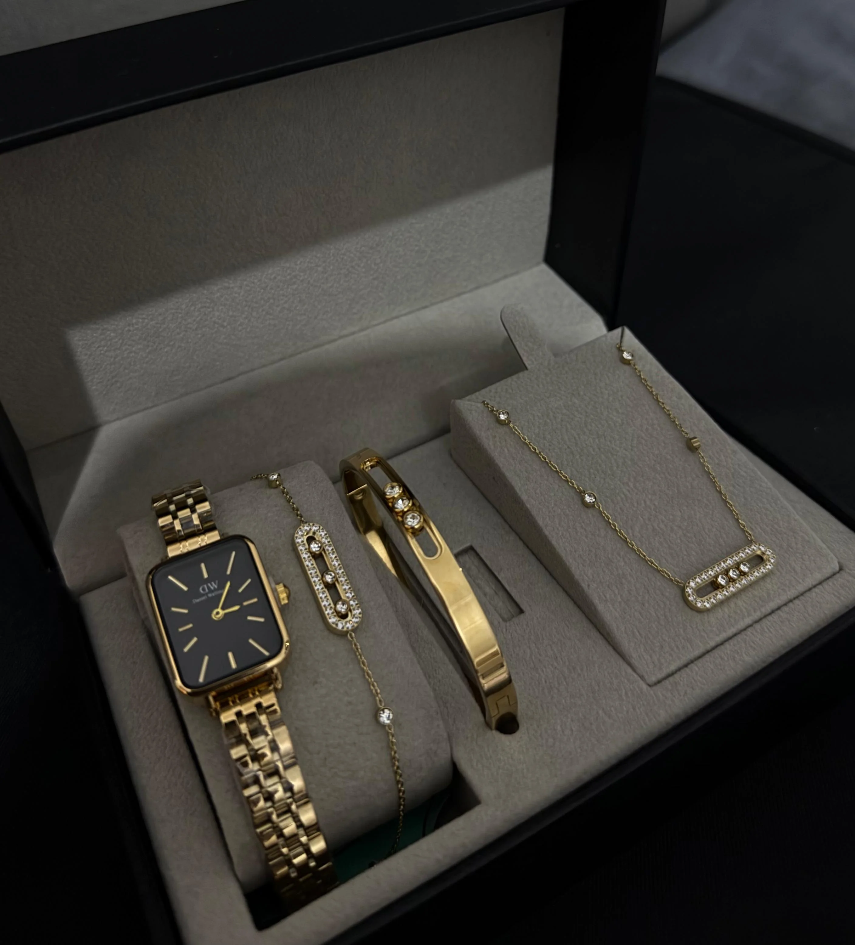 Coffret Luxe Femme – Montre Daniel & Ensemble Messika