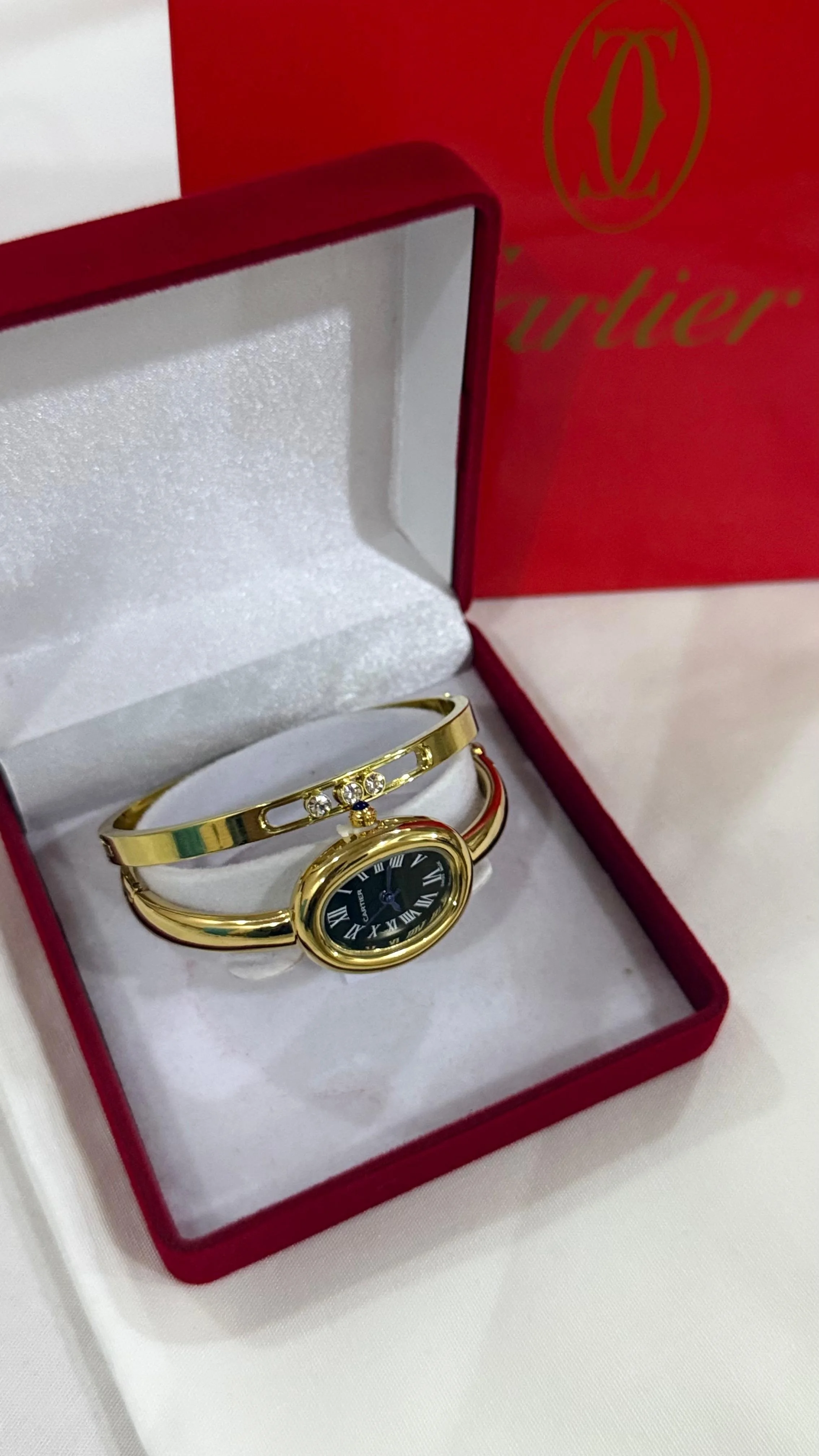 Cartier Bracelet Femme avec braclet Messika