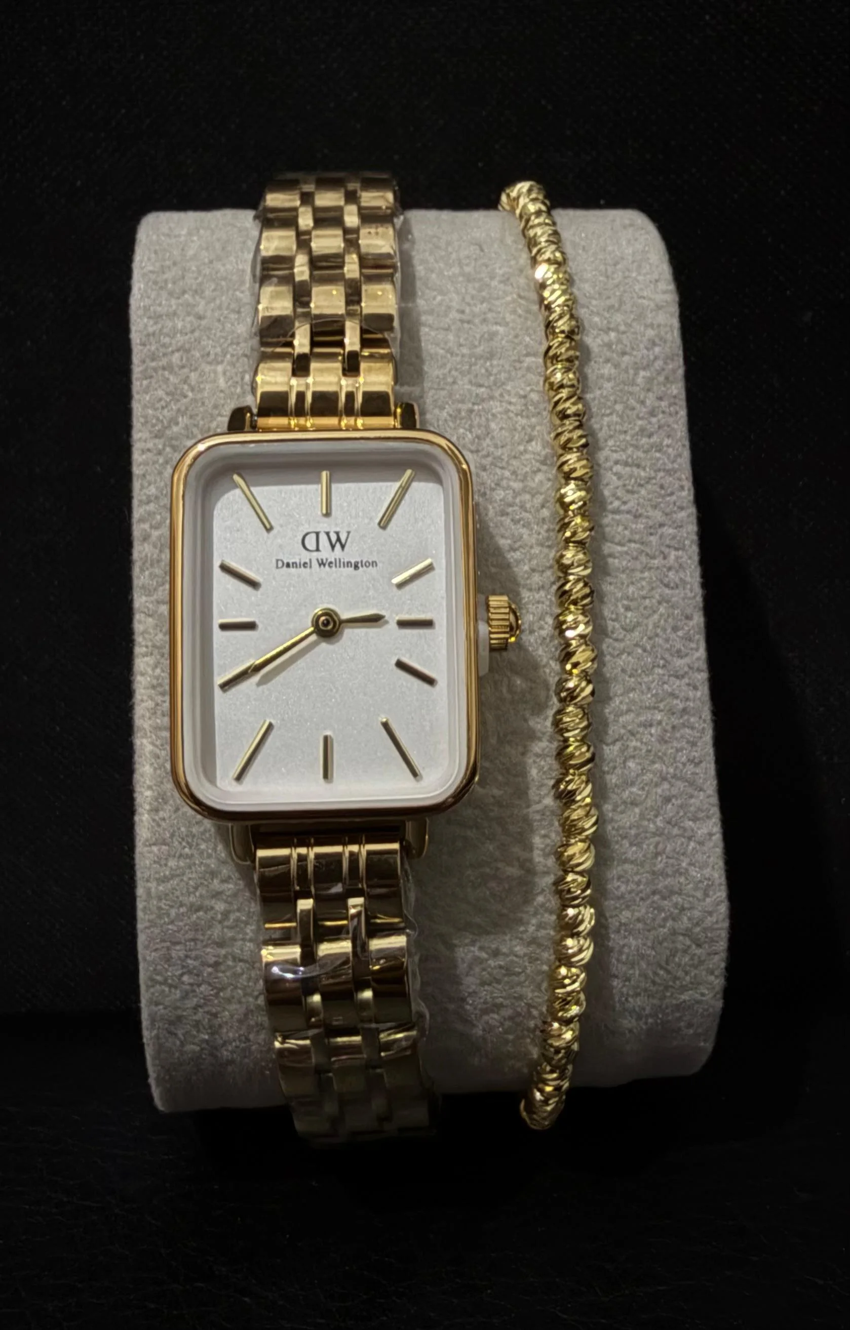 Daniel Wellington femme avec boucle doré