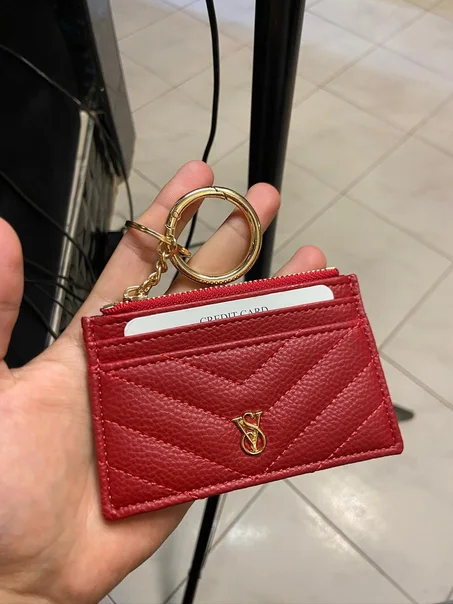 PORTE CARTE VICTORIA SECRET FEMMES / BORDEAUX