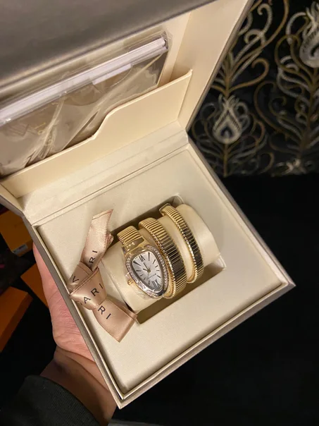 BVLGARI SERPENTI BRACELET COFFRET / GOLD TABLEAU BLANC