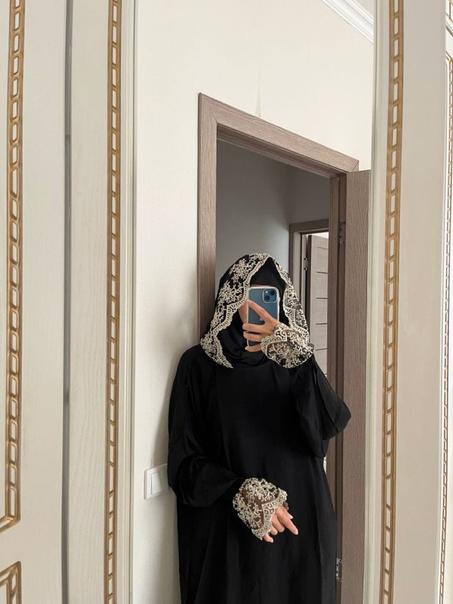 عبايات سِتر -- أسود فاحم