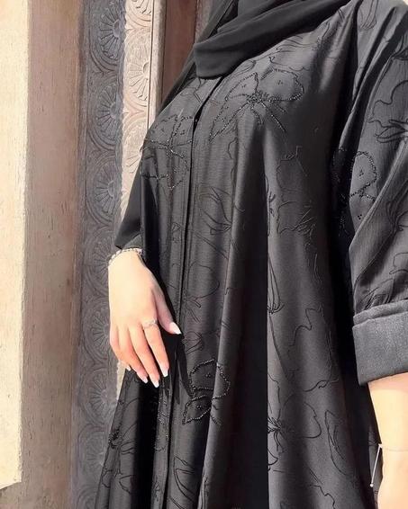 تنانير سِتر -- أسود عميق