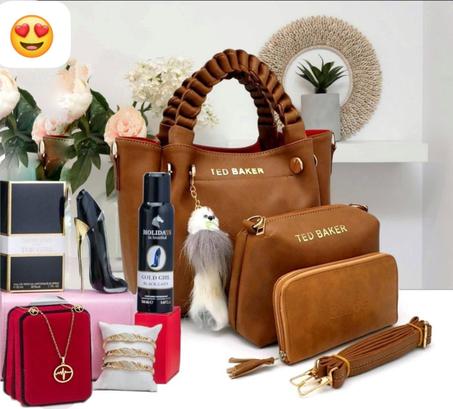 PAC SAC 9 piéce (ted beker)