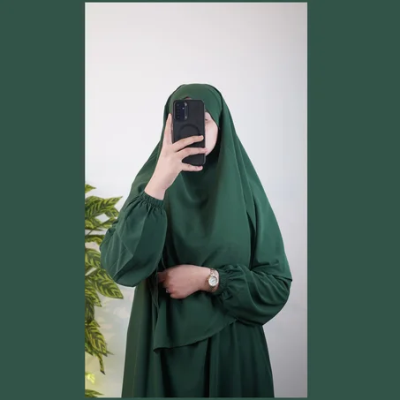 عباية الصلاة – ستايل عملي وأنيق