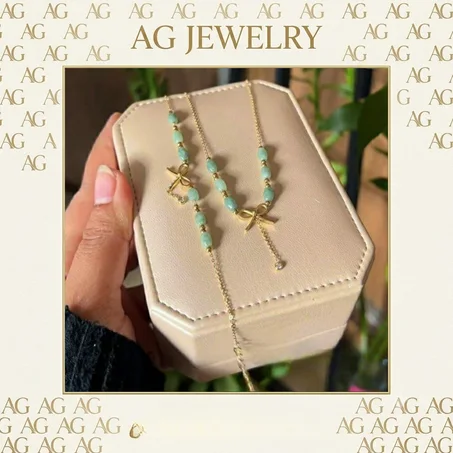 Parure Élégance "Nœud Doré" - Collier & Bracelet de Luxe
