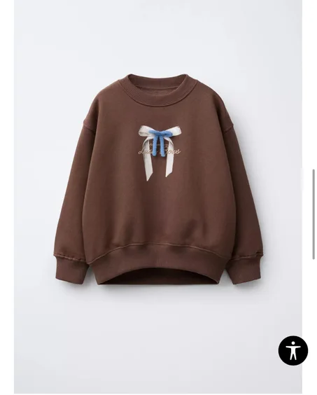 SWEAT A CAPUCHE FLEUUUR