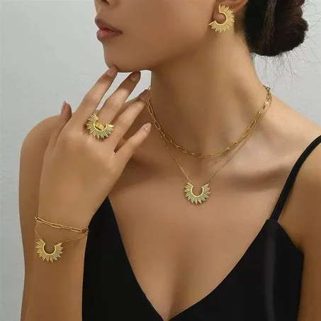 طقم نص شمس 4 قطع