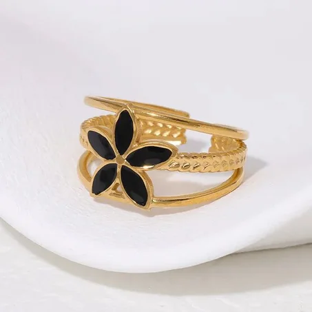Five petals ring