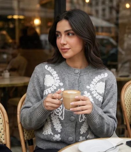 ⭐ 5. أناقة الشتاء تبدأ من هنا ❄️