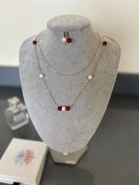 Rouge Éternel – Ensemble 2 Pièces