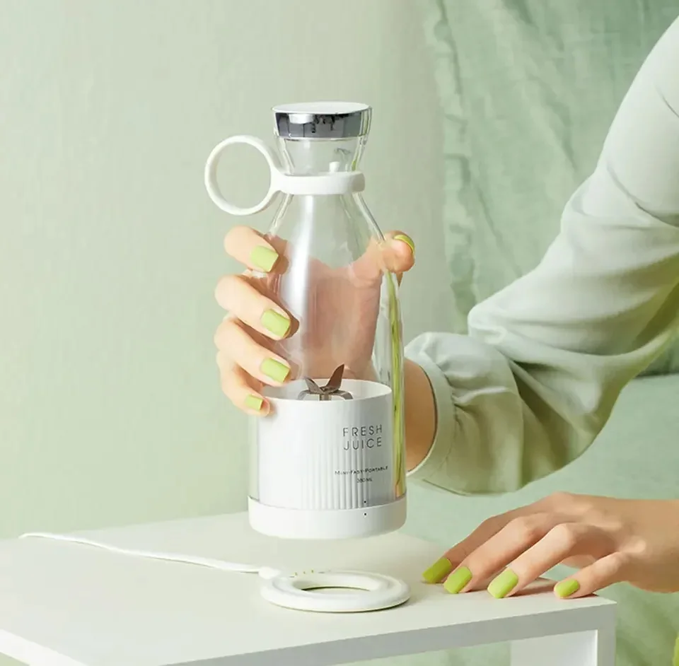 mini juice خلاط كهربائي