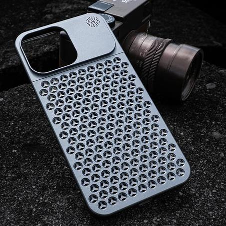 حافظة للايفون مصنوع من سبائك الألومنيوم