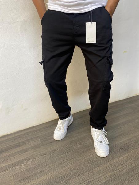 BAGGY CARGO PANTS