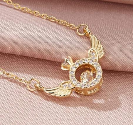 قلادة أجنحة الملاك الطائر Angel Wings Necklace