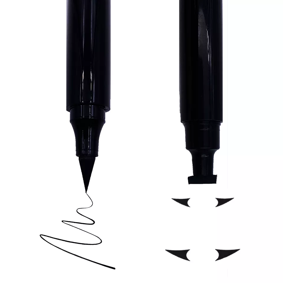EYELINER WATERPROOF NEGRO + SELLO