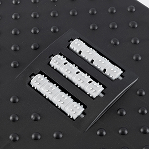 1. توجد حبيبات تدليك متدحرجة في المنتصف لجعل باطن القدمين أكثر راحة