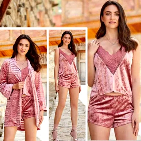 Pyjashort  Pink 3 pieces en velour frappé