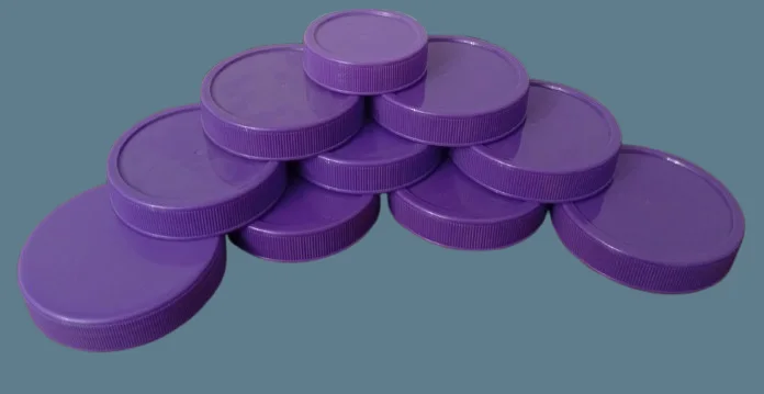 Couvercles plastiques