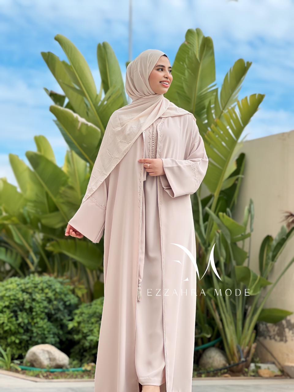 طقم تقليدي / ensemble traditionel