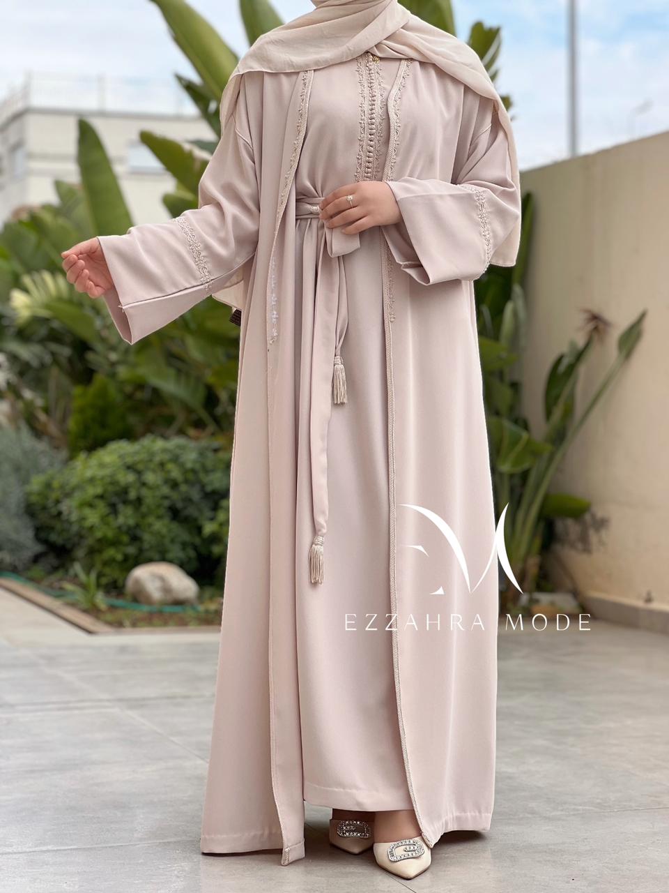 طقم تقليدي / ensemble traditionel