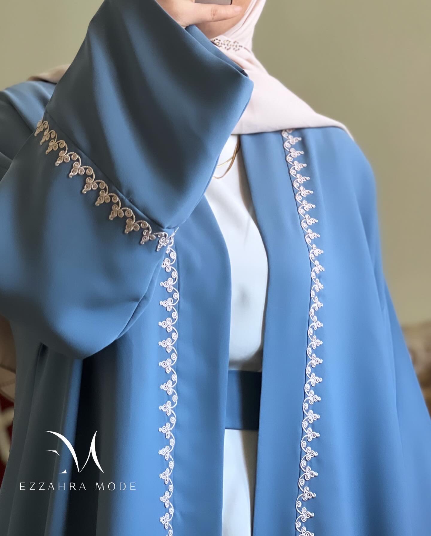 عبائة أسيل